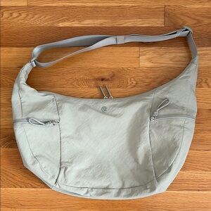 Lululemon Large Slouchy Sling Bag 13 L NWOT